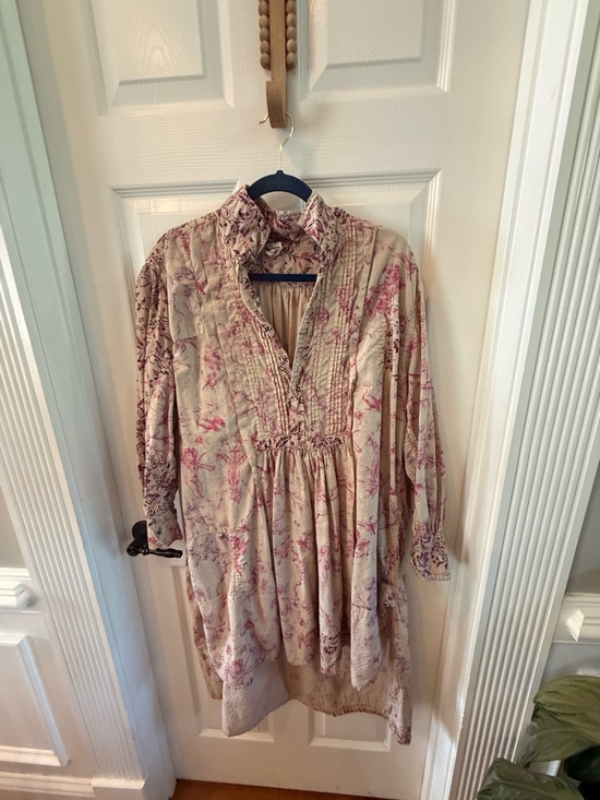 Magnolia Pearl Tops - MAGNOLIA PEARL Boho Floral Pintuck Tunic Dress in Blush Beige and Rose